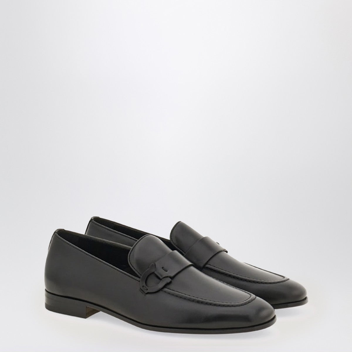 Ferragamo Ferragamo Black loafer with Gancini logo