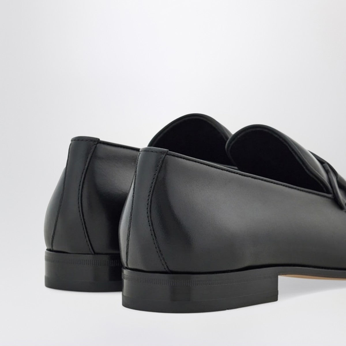 Ferragamo Ferragamo Black loafer with Gancini logo