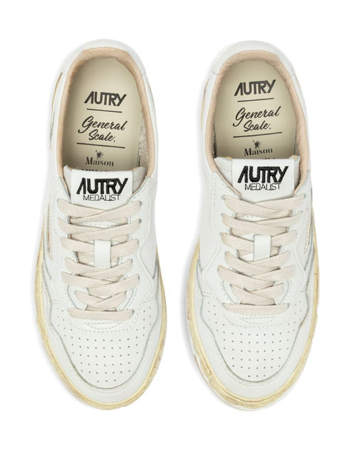 Autry X MAISON MIHARA YASUHIRO MEDALIST LOW SUPER VINTAGE SNEAKERS