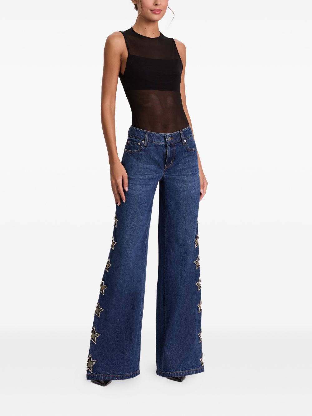 Alice + Olivia Alice + Olivia Embellished baggy jeans