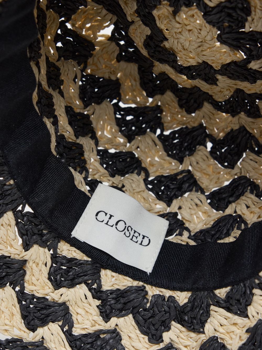 Closed Closed Straw hat