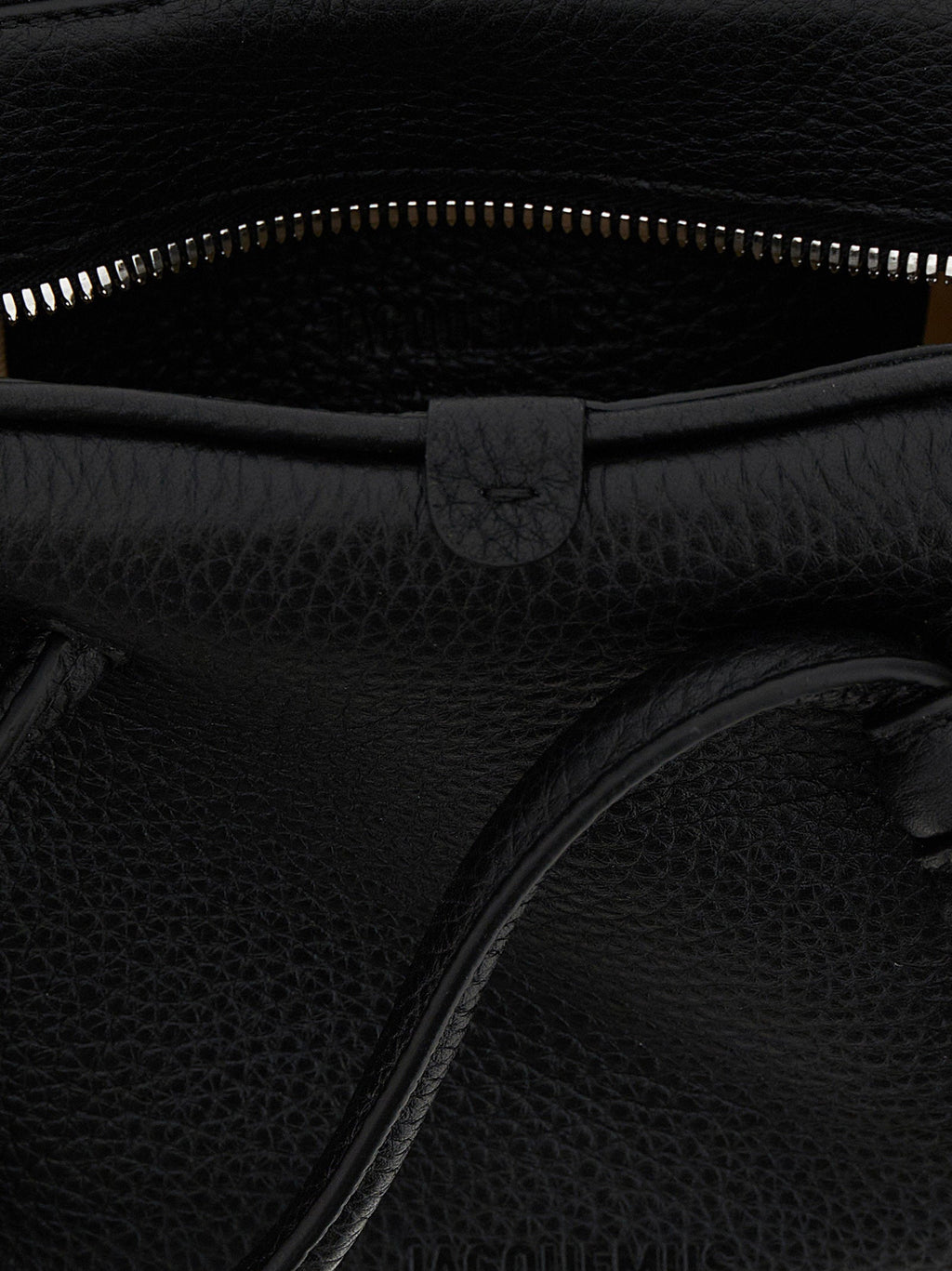 Jacquemus Jacquemus Le Petit Turismo Handbag