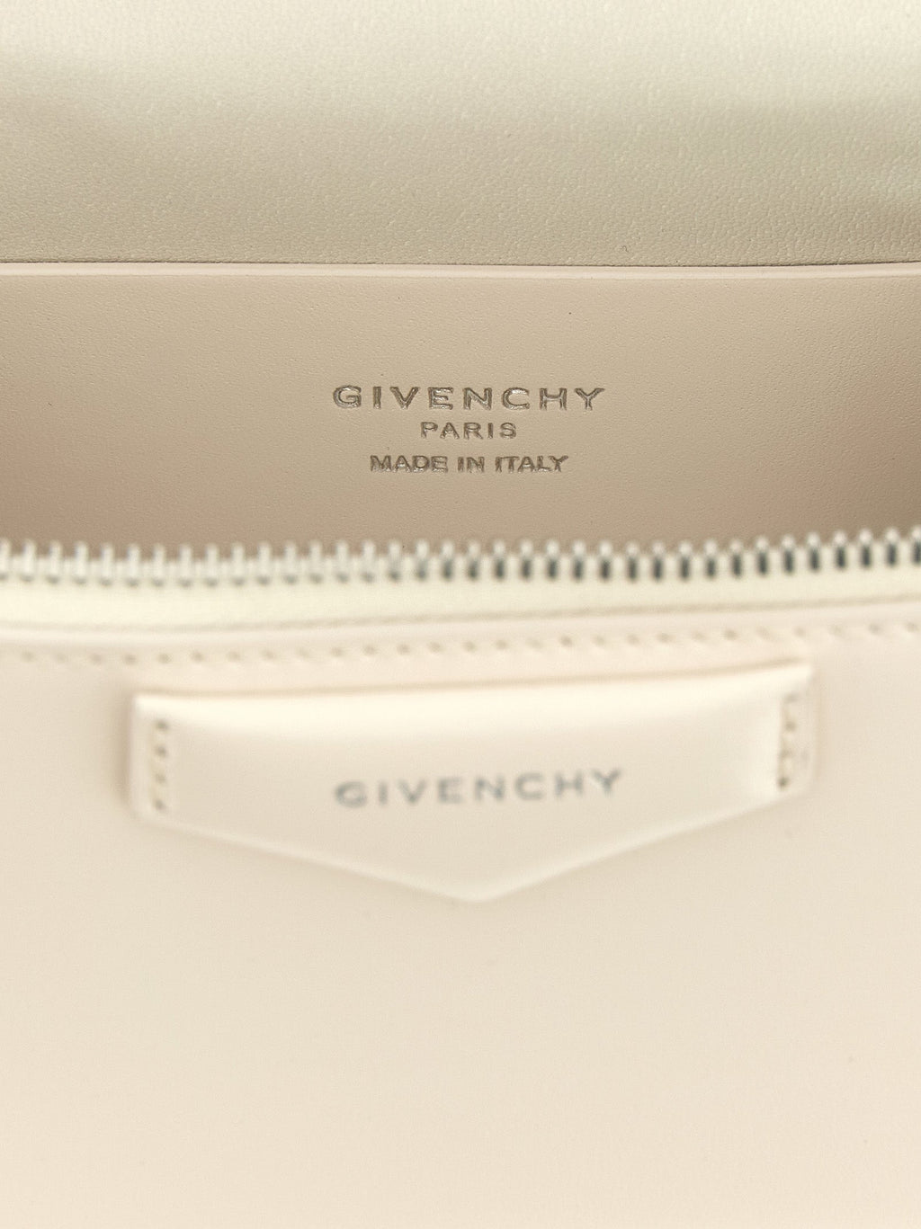 Givenchy Givenchy Antigona Handbag - Beauty Case