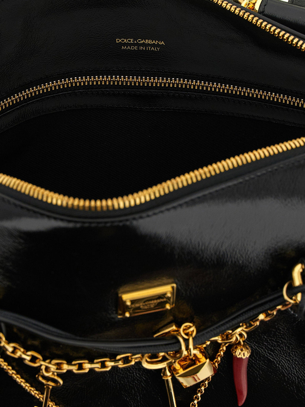Dolce & Gabbana Dolce & Gabbana Vittoria Medium Handbag