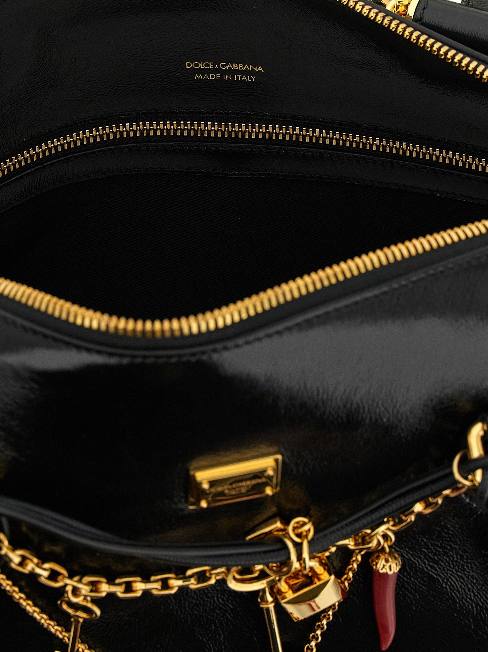 Dolce & Gabbana Dolce & Gabbana Vittoria Medium Handbag