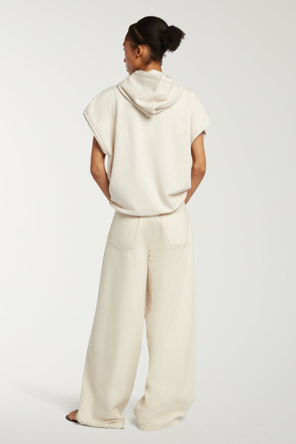 Embroidered Sleeveless Hoodie