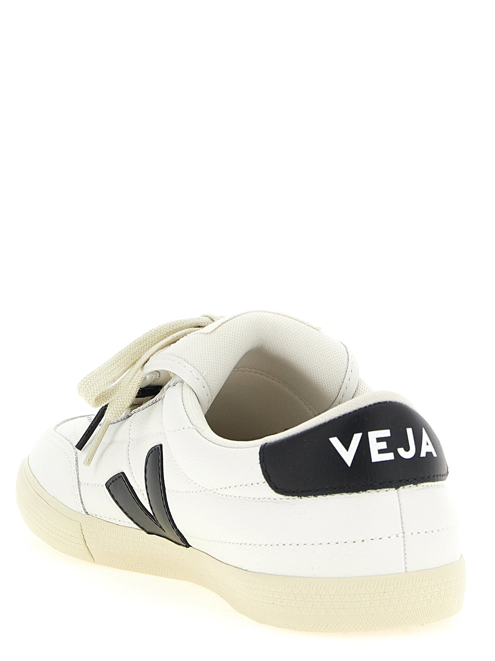 Veja Panenka Veja X Magliano Sneakers