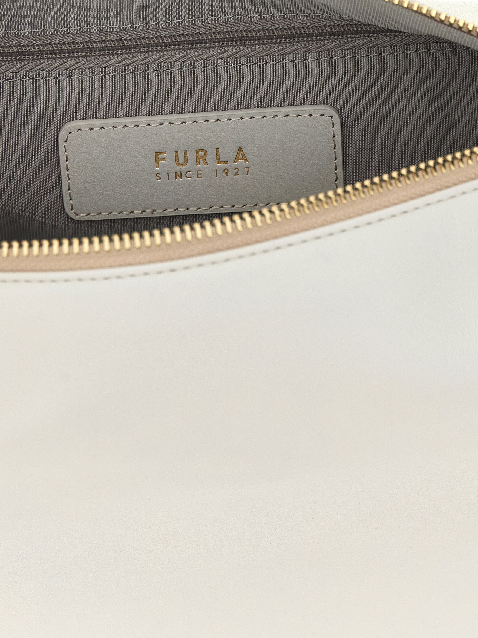 Furla Furla Nuvola Hobo M Shoulder Bag