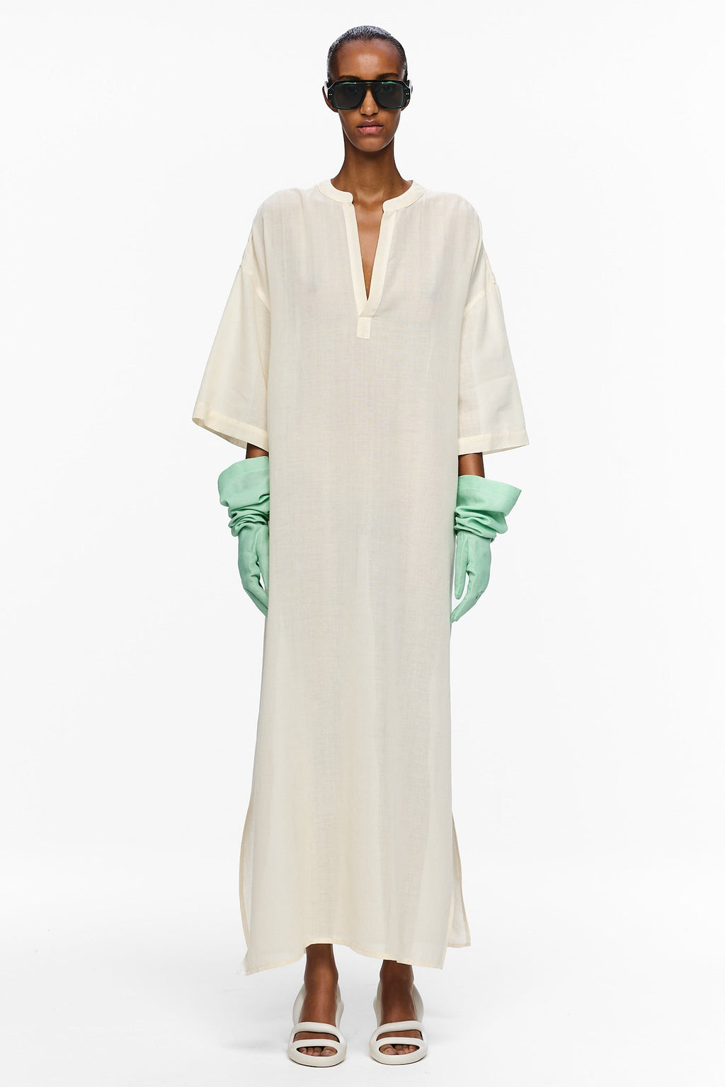 The Caftan - Sand
