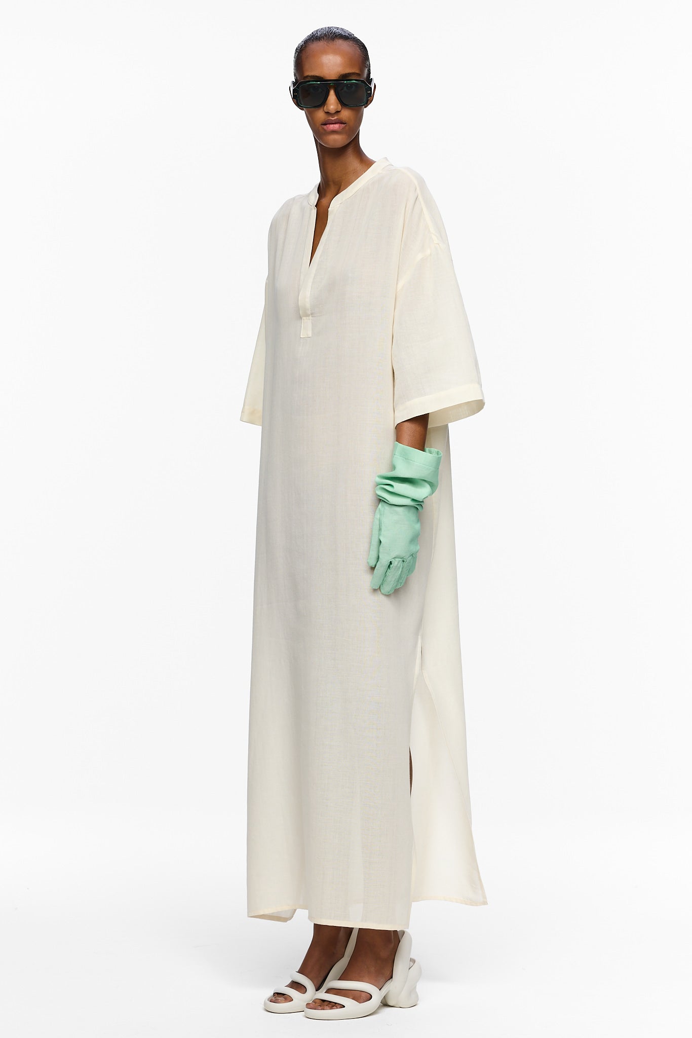 The Caftan - Sand